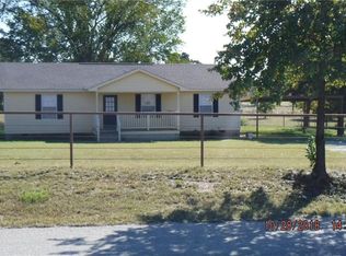 858 County Road 4797, Springtown, TX 76082