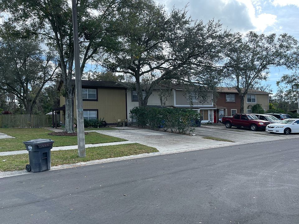 2nd image of 13915 Village View Dr