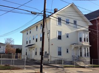 151 Park St APT 3, Pawtucket, RI 02860