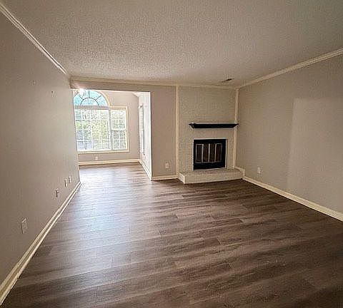 2nd image of 1608 Liberty Dr