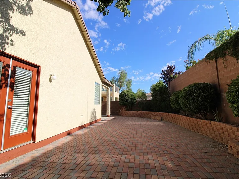 754 Rise Canyon Dr — Photo 34