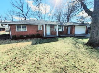 3409 N Torquay Rd, Muncie, IN 47304