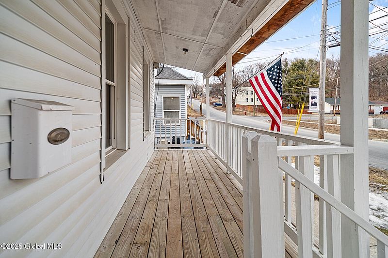 3rd image of 92 Partition Street