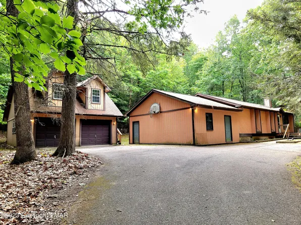 7 Fern Path, Stroudsburg, PA 18360