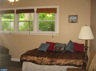 3245 Pine Rd, Huntingdon Valley, PA 19006