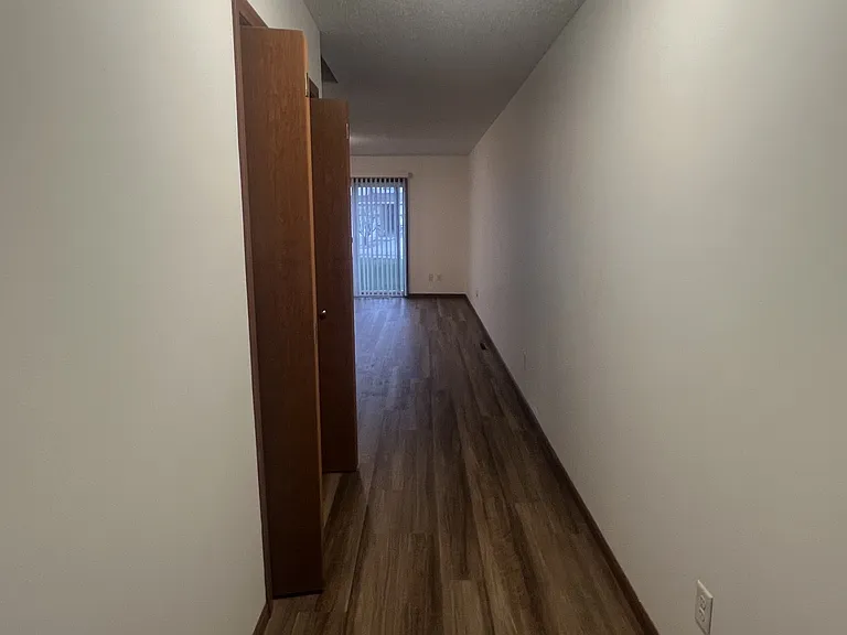 4257 Estate Dr S #1 — Photo 4