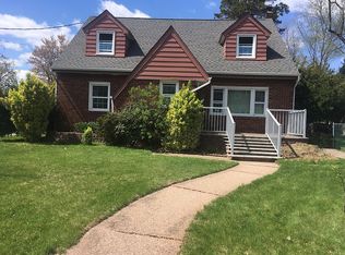 579 E Woodbridge Ave, Avenel, NJ 07001