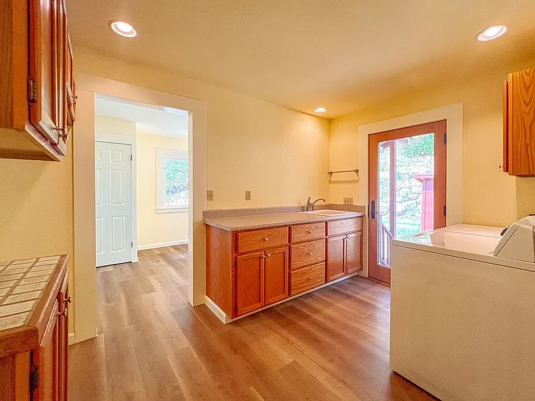 4398 Atlas Peak Rd — Photo 12