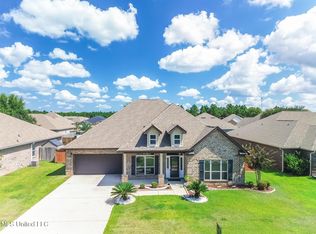 6681 Sugarcane Cir, Ocean Springs, MS 39564