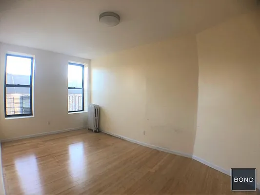 Rented by Bond New York | media 27