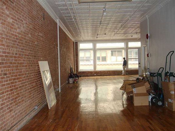 3rd image of 595 Broadway Fl 3