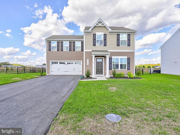 3rd image of 25250 Saltwater Cir