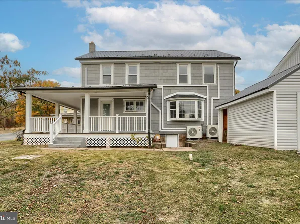 183 Pottsville St, Lykens, PA 17048