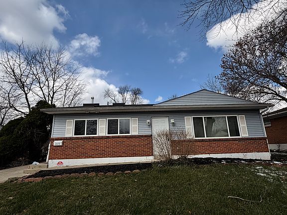 4th image of 2878 Manola Dr