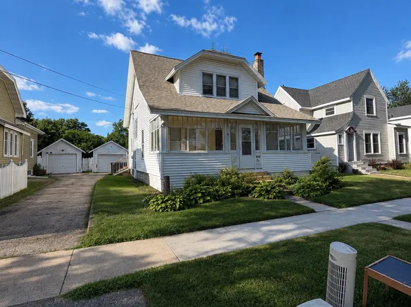 412 Pine St, Sparta, WI 54656
