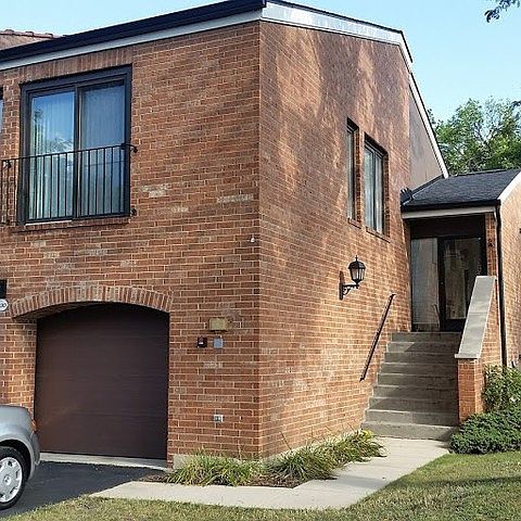 1st image of 19W230 Gloucester Way N