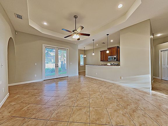 4th image of 4102 Woodacre Ln