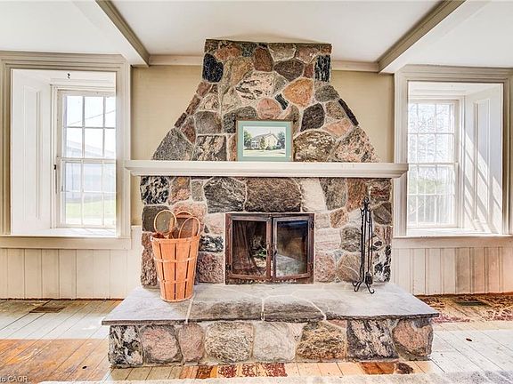 4th image of 4157 Huron Rd