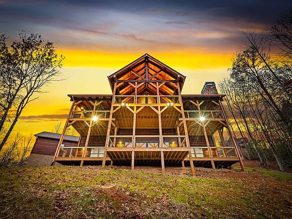 2nd image of 290 Weaver Creek Overlook