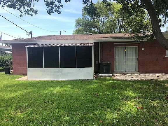 4th image of 506 Clarke Ave