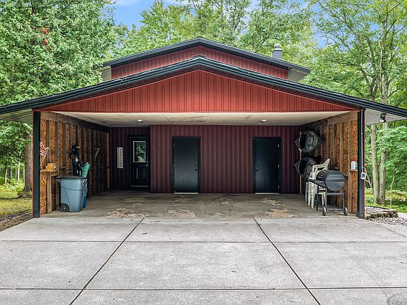 3rd image of 12050 Dubois Dr