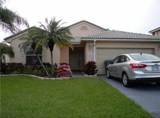 620 NW 166th Ave, Pembroke Pines, FL 33028