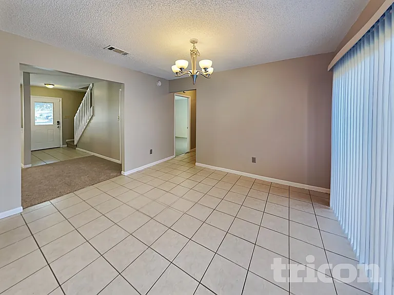 1604 Palm Leaf Dr — Photo 5