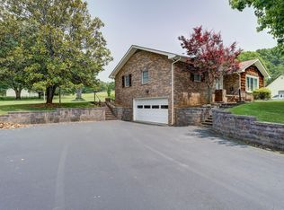 348 Obrien St, Erwin, TN 37650