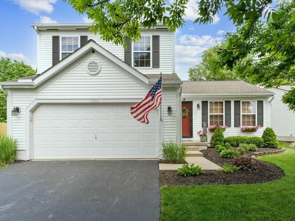1404 Four Star Dr E, Galloway, OH 43119