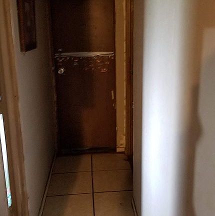 5th image of 2145 SW Birley Ave
