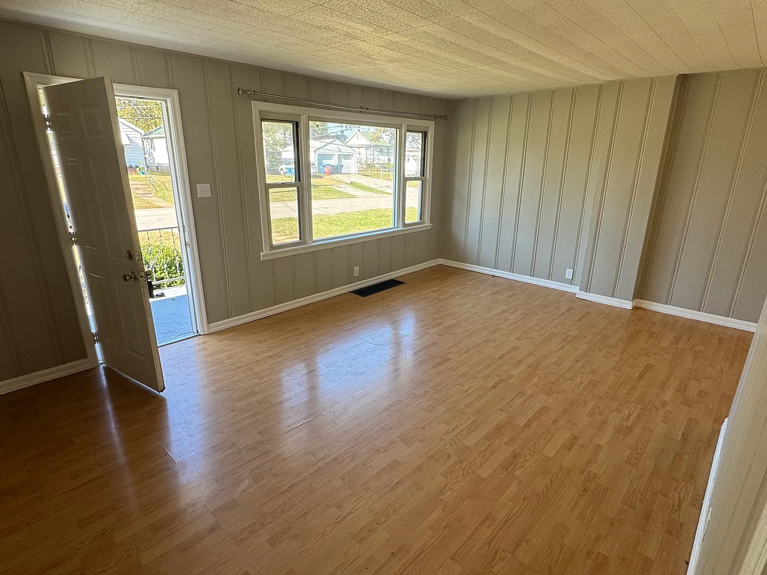 2 bed, 768 sqft, $1,395 — Photo 4