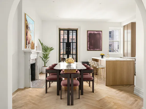 33 West 74th Street image 1 of 14