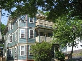 100 Evergreen St, Providence, RI 02906