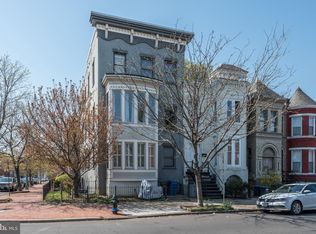 1240 4th St NW APT 200, Washington, DC 20001