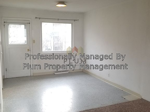 5th image of 726 Stephens Ave APT B