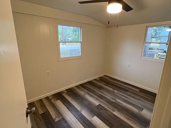 2nd image of 2912 Avenue I