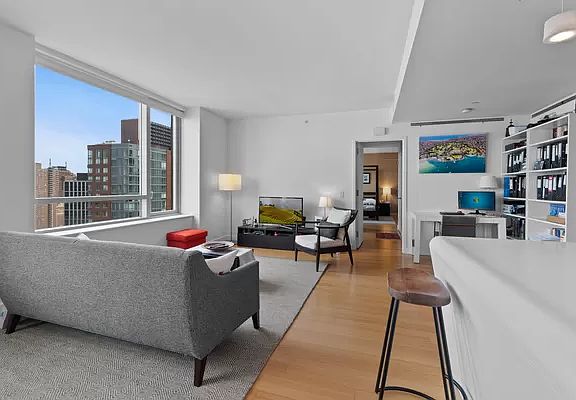 3rd image of 2 River Ter APT 29F