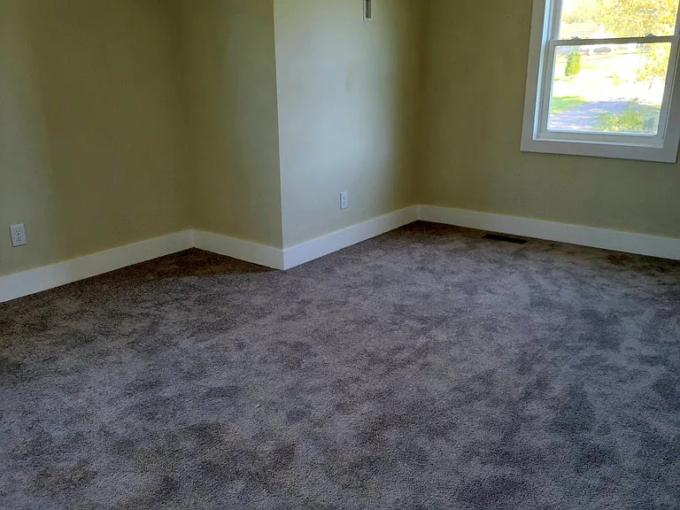 1500 W Main St — Photo 12