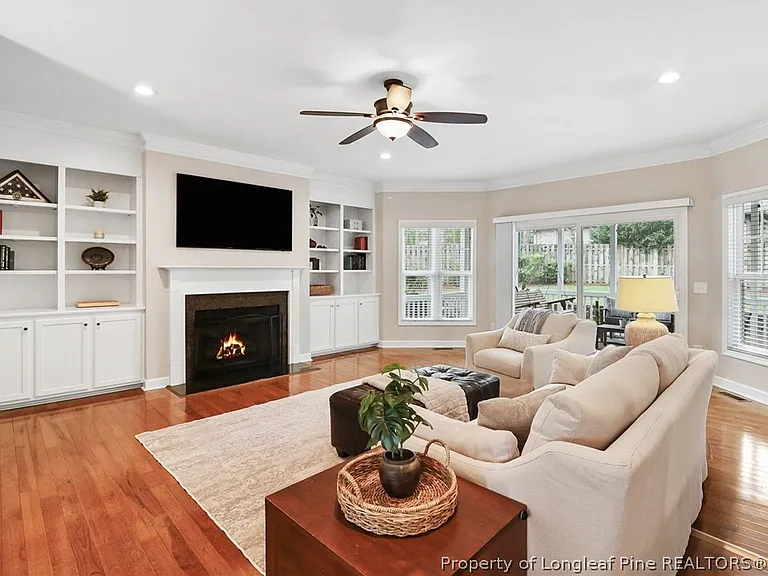 15 Wampanoag Ln — Photo 9