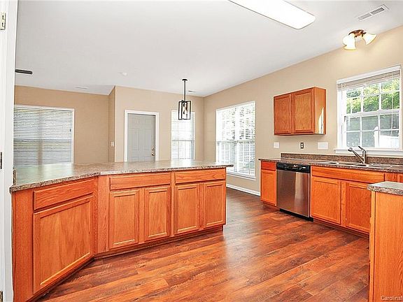 Spacious Kitchen with plenty of storage