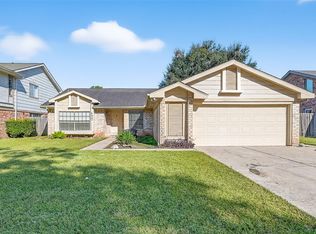 2307 Brook View Ln, Sugar Land, TX 77479