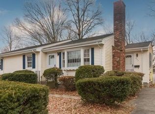 931 Pearce St, Fall River, MA 02720