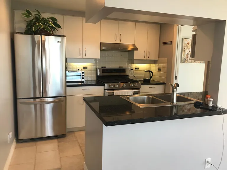 198 Aquarius Mews — Photo 24
