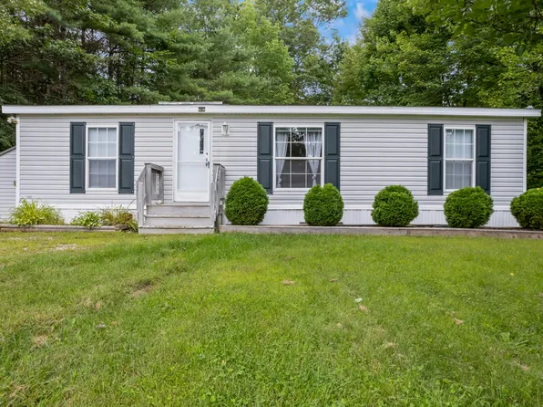 84 Brown Avenue, Casco, ME 04015