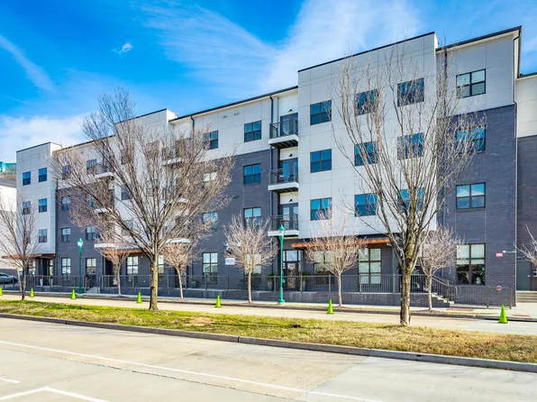 804 Riverfront Pkwy #204, Chattanooga, TN 37402