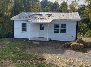 701 Arbella St, Dalton, GA 30720