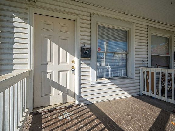 3rd image of 1449 N 6th St