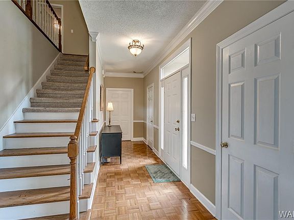 4th image of 1201 Greystone Dr