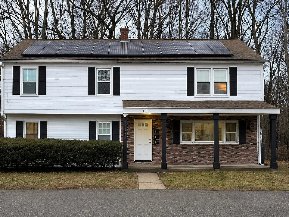 111 Hall St #1