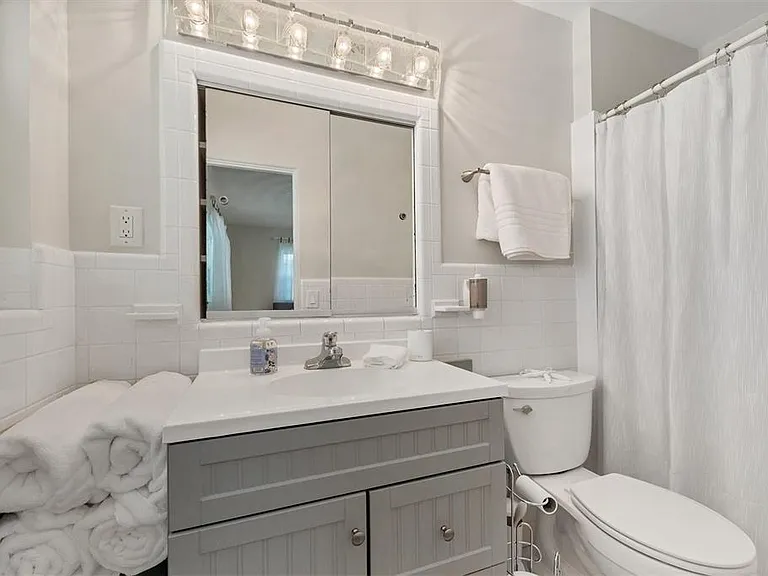 3126 Bougainvillea St — Photo 16